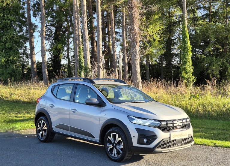 image for 2023 Dacia Sandero Stepway 1.0 TCe Bi-Fuel Journey 5dr HATCHBACK Petrol/Lpg Manual
