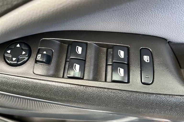 2020 Vauxhall Crossland X 1.2 Turbo Elite Nav SUV 5dr Petrol Auto Euro 6 (s/s) (130 ps) SUV Petro...