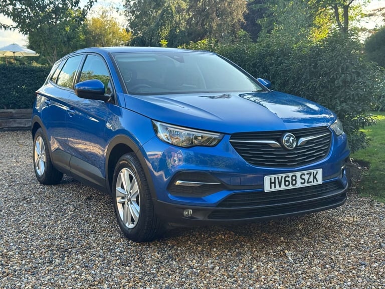 2018 Vauxhall Grandland X 1.2 Turbo SE 5dr HATCHBACK PETROL Manual