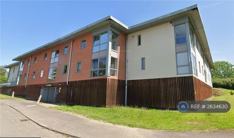 2 bedroom flat in Severn Point, Bristol, BS10 (2 bed) (#2634630)