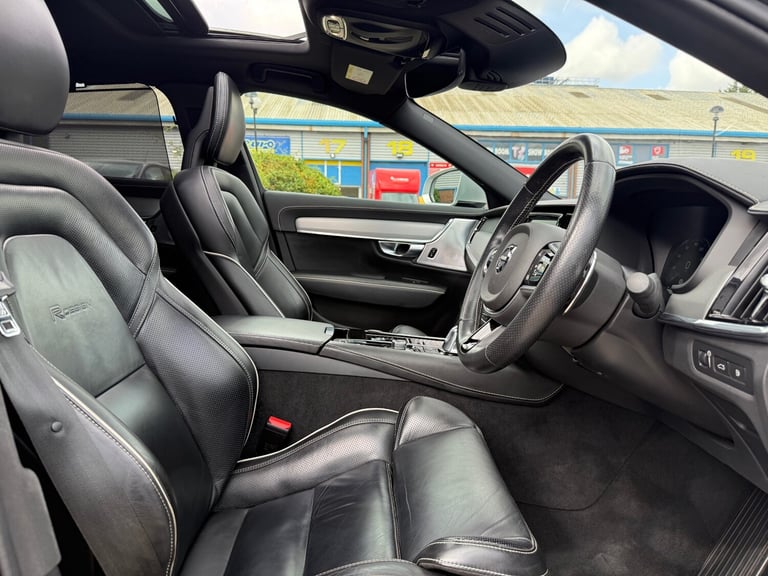 2018 Volvo S90 2.0 T8 Hybrid R DESIGN Pro 4dr AWD Geartronic SALOON Petrol Parallel Phev Automatic