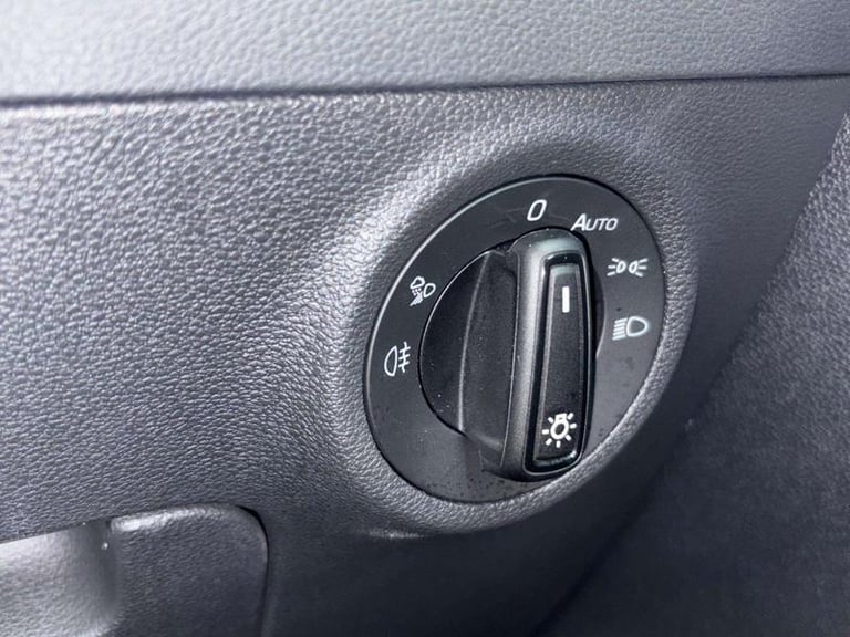 2025 Skoda Karoq 1.5 TSI Sportline Edition 5dr DSG Automatic SUV Petrol Automatic