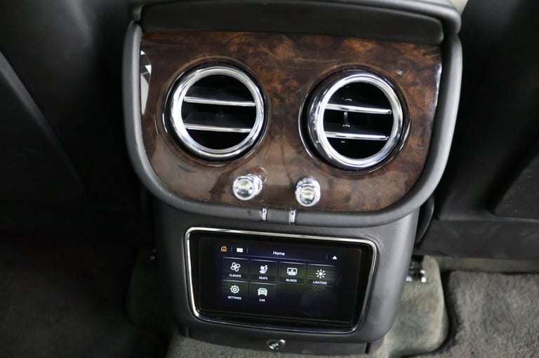2021 Bentley Bentayga 4.0 V8 Base SUV 5dr Petrol Auto 4WD Euro 6 (s/s) (550 ps) ESTATE Petrol Aut...