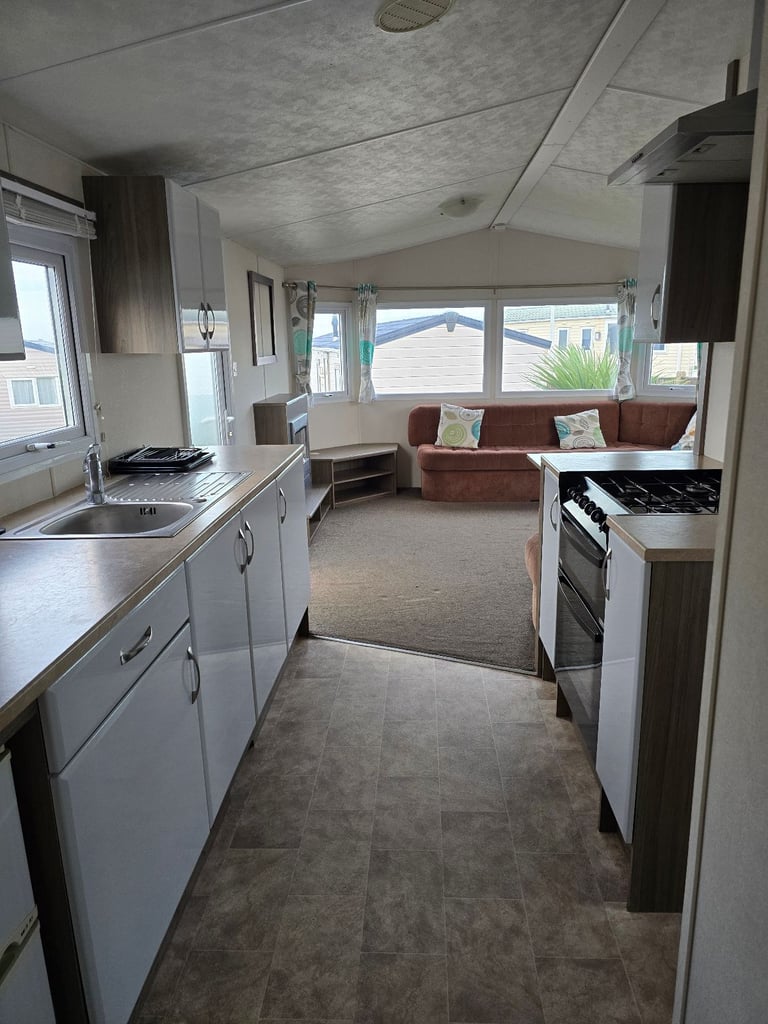 Delta Bromley Deluxe 39x12 4 Bedrooms For Sale OFFSITE