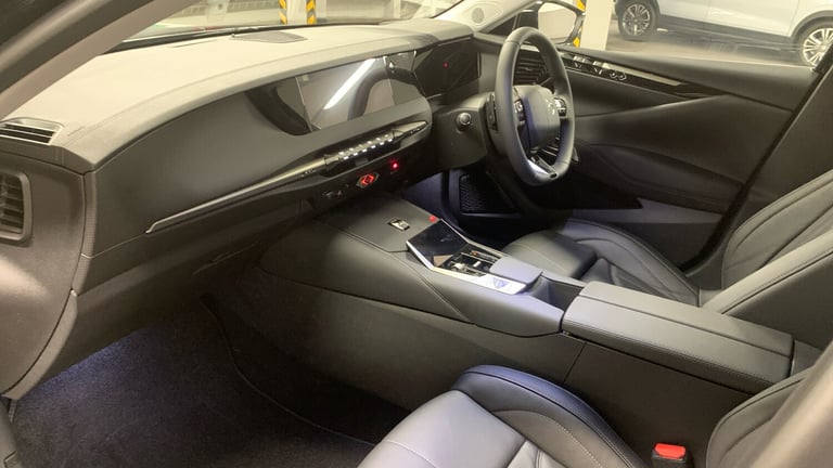 2025 DS Automobiles DS 4 1.6 E-TENSE Rivoli 5dr EAT8 HATCHBACK PETROL/ELECTRIC Automatic