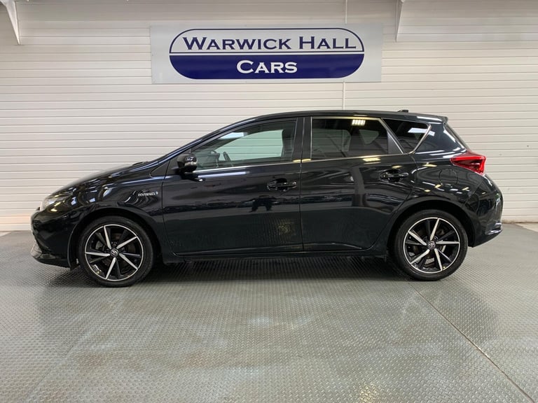 2018 Toyota Auris 1.8 VVT-h Design CVT Euro 6 (s/s) 5dr HATCHBACK Petrol/Electric Hybrid Automatic