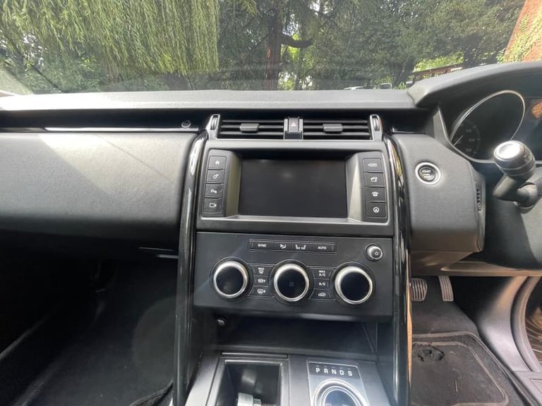 2017 Land Rover Discovery 2.0 SD4 HSE Luxury SUV 5dr Diesel Auto 4WD Euro 6 (s/s) (240 ps) 7 SEAT...