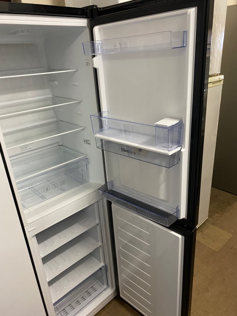 ♻️BLACK BEKO 6FT FRIDGE FREEZER £180