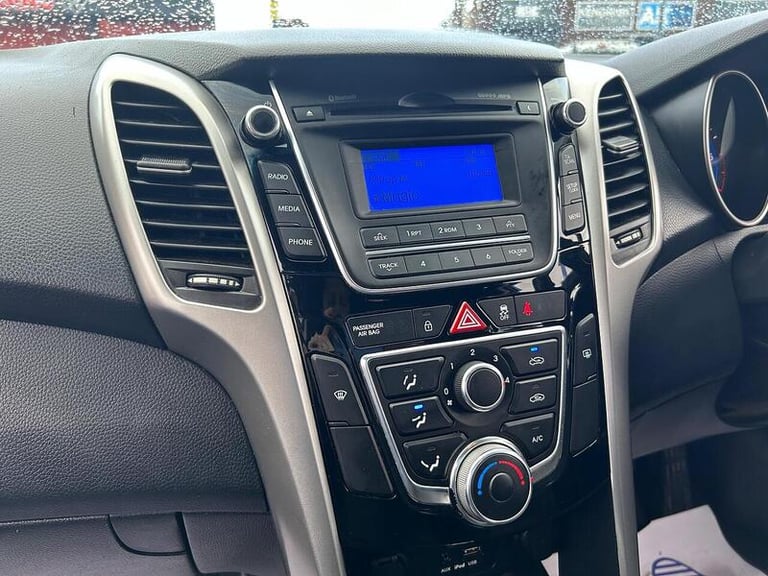 2015 Hyundai i30 1.6 CRDi Blue Drive SE Hatchback 5dr Diesel Manual Euro 6 (s/s) (110 ps) Hatchba...