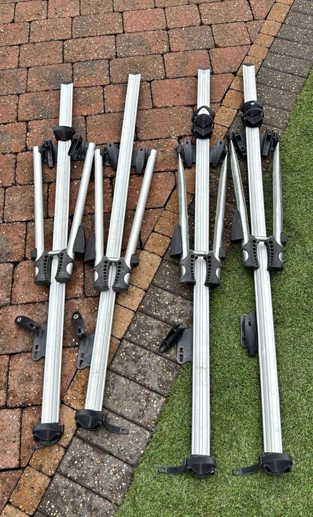3 Exodus Bicycle Roof Rack Mounted Bike Carriers
