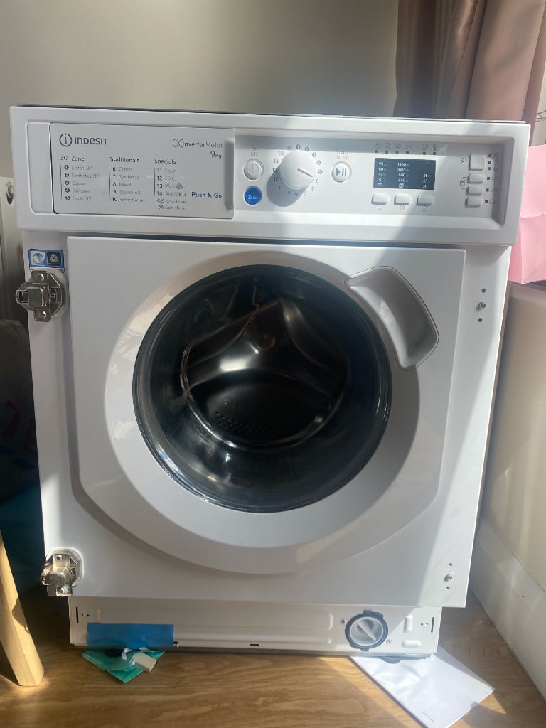 Integrated Washing Machine - Indesit 9kg 1400rpm washing machine - COLLECTION ONLY