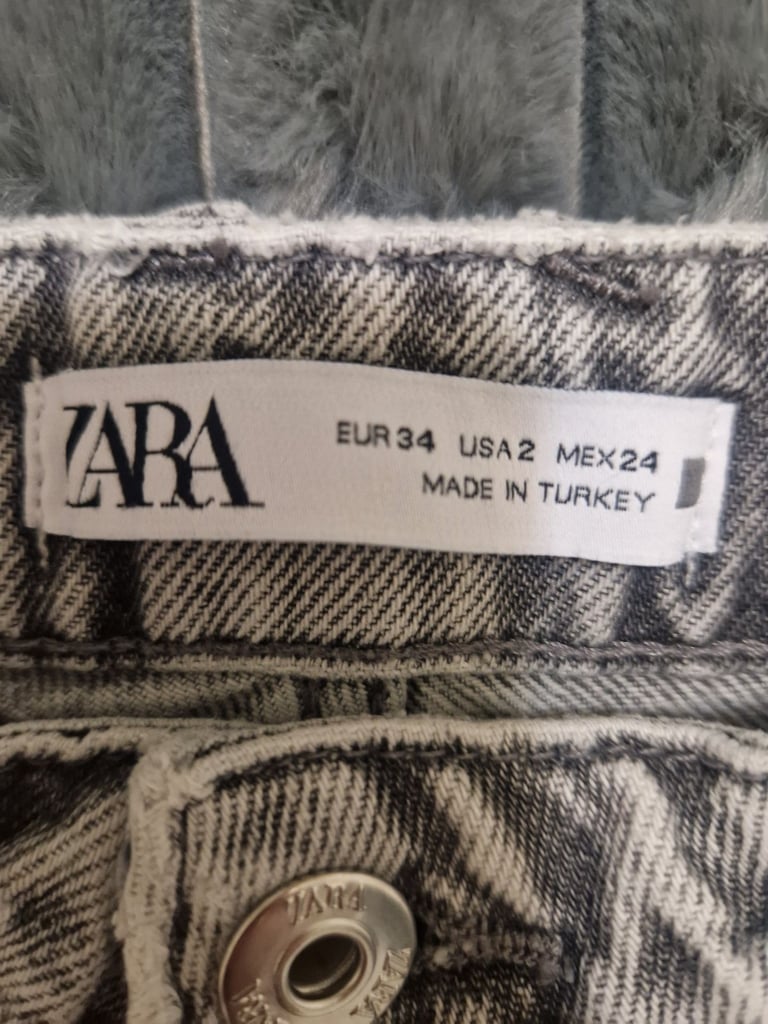 image for Zara jeans