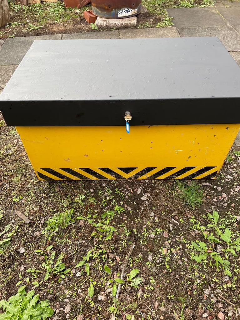 image for steel toolbox