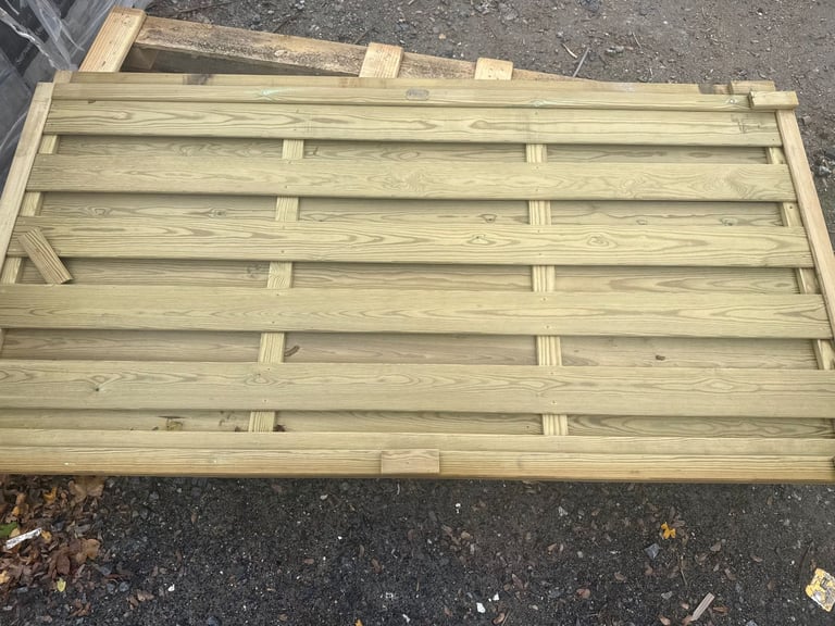 2 x Jacksons Fencing 0.91 m High (3FT) x 1.83 m Wide Horizontal Hit + Miss Fence Panels