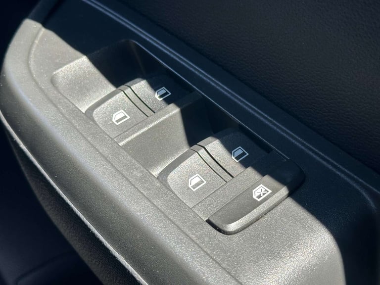 2019 MG MG3 1.5 VTi-TECH Exclusive Hatchback 5dr Petrol Manual Euro 6 (s/s) (106 ps) Hatchback Pe...