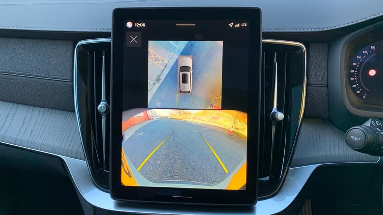 2025 Volvo XC90 2.0 B5 MHEV Ultra Bright SUV 5dr Petrol Hybrid Auto 4WD Euro 6 (s/s) (250 p ESTAT...