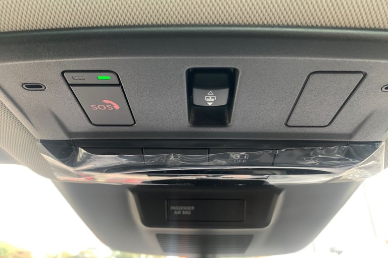 2025 Nissan Qashqai 1.5 E-Power N-Connecta [Glass Roof] 5dr Auto Hatchback Hybrid Automatic