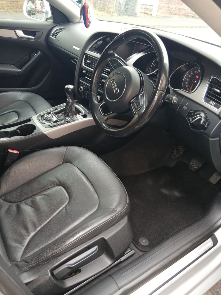 Audi, A5, Hatchback, 2012, Manual, 1968 (cc), 5 doors