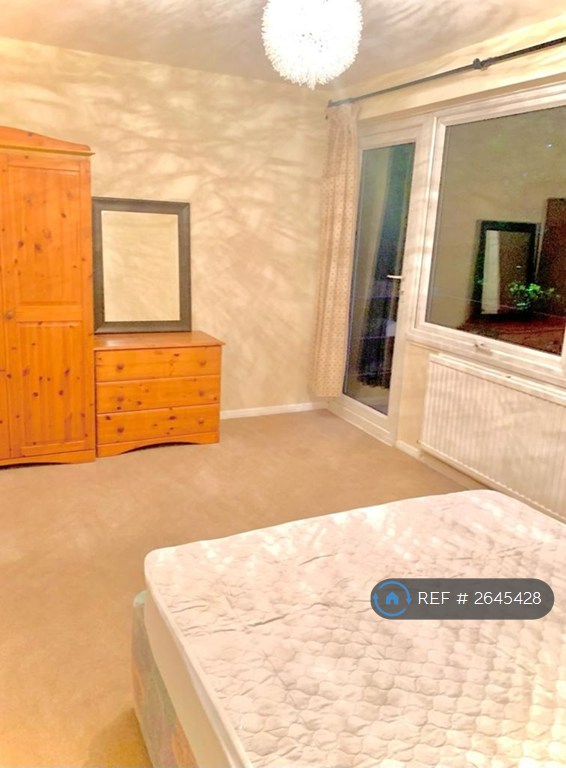 1 bedroom in Abbots Park, St. Albans, AL1 (#2645428)