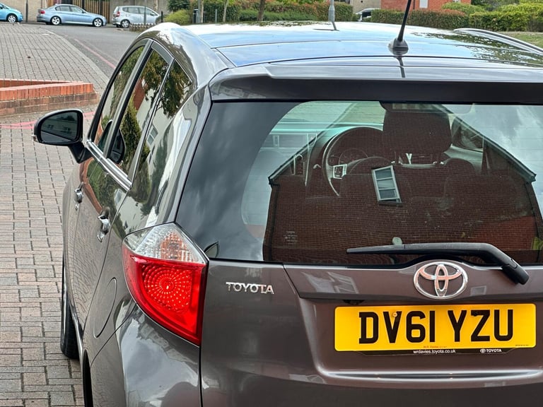 2011 Toyota Verso 1.33 Dual VVT-i T Spirit Euro 5 5dr MPV Petrol Manual