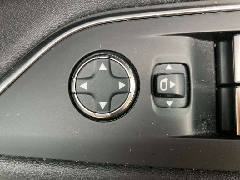 2021 Peugeot 3008 1.6 Hybrid 225 GT Premium 5dr e-EAT8 Estate PETROL/ELECTRIC Automatic