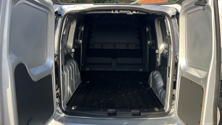 2025 Ford Transit Connect 2.0 EcoBlue 102ps Limited Van PANEL VAN DIESEL Manual