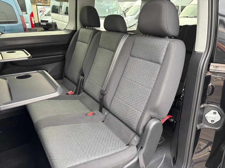 2022 Ford Tourneo Connect 2.0 EcoBlue Titanium 5dr [7 seat] MPV Diesel Manual