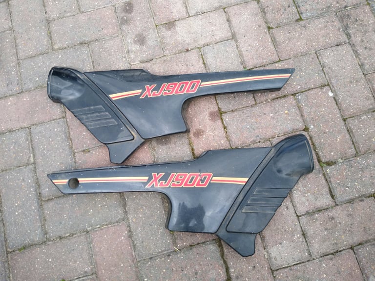 image for XJ900f side panels 