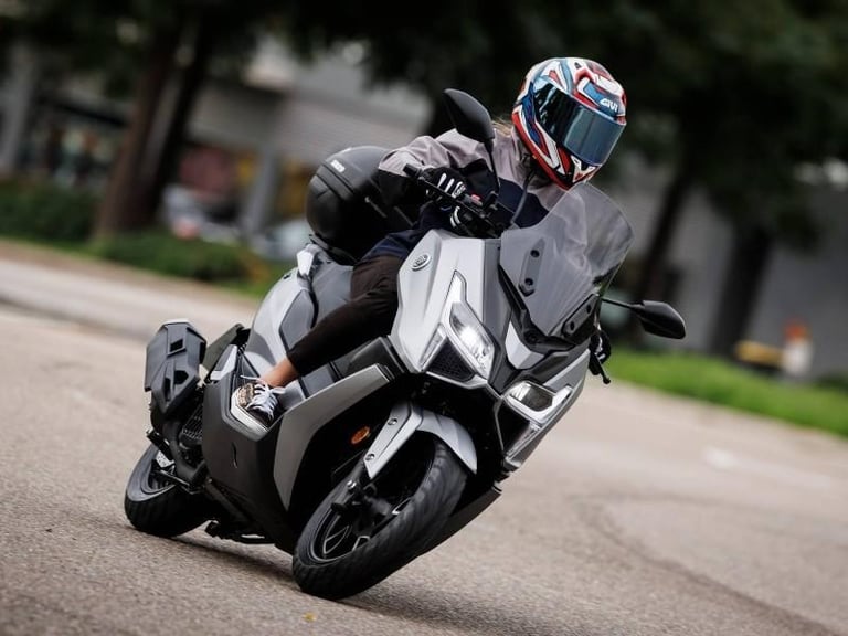 Voge SR1 Prestigious 125cc Scooter