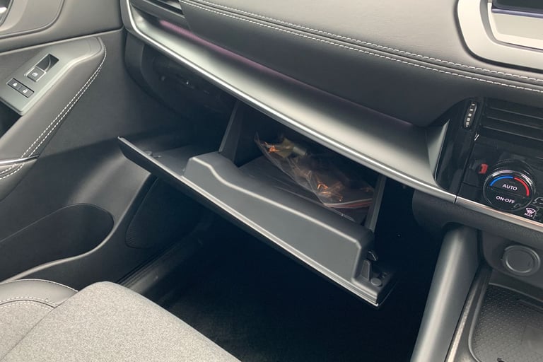 2025 Nissan Qashqai 1.5 E-Power N-Connecta [Glass Roof] 5dr Auto Hatchback Hybrid Automatic