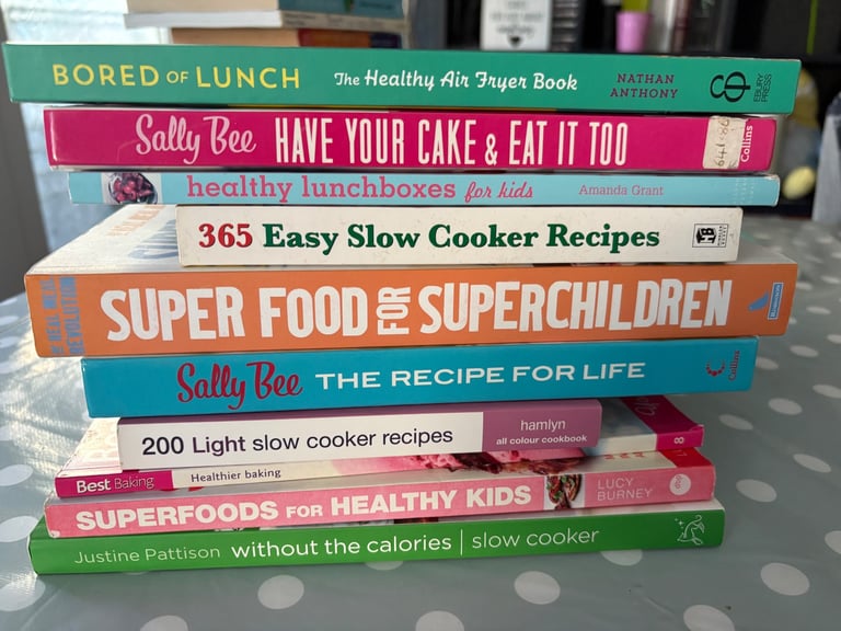 image for 📚 Healthy Eating, Slow Cooker & Family Cookbooks – Bundle of 10