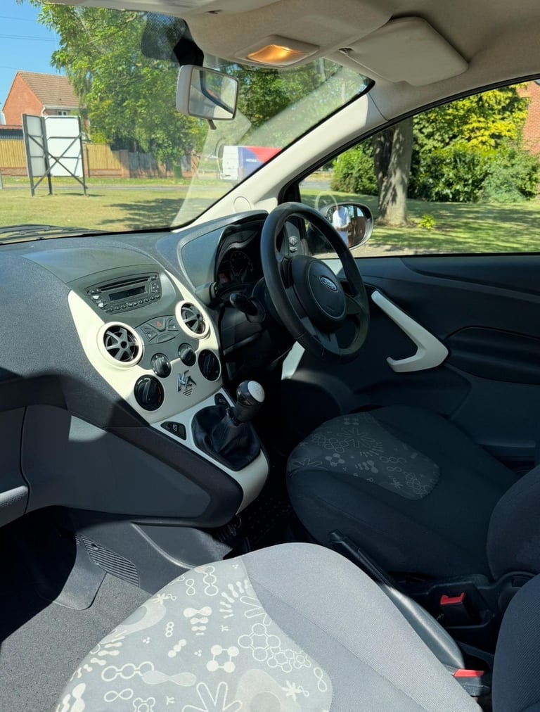 2010 Ford KA 1.2 Style 3dr HATCHBACK Petrol Manual - Image 10