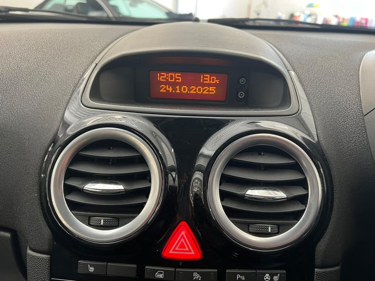2013 Vauxhall Corsa 1.4 16V SE Auto Euro 5 3dr HATCHBACK Petrol Automatic