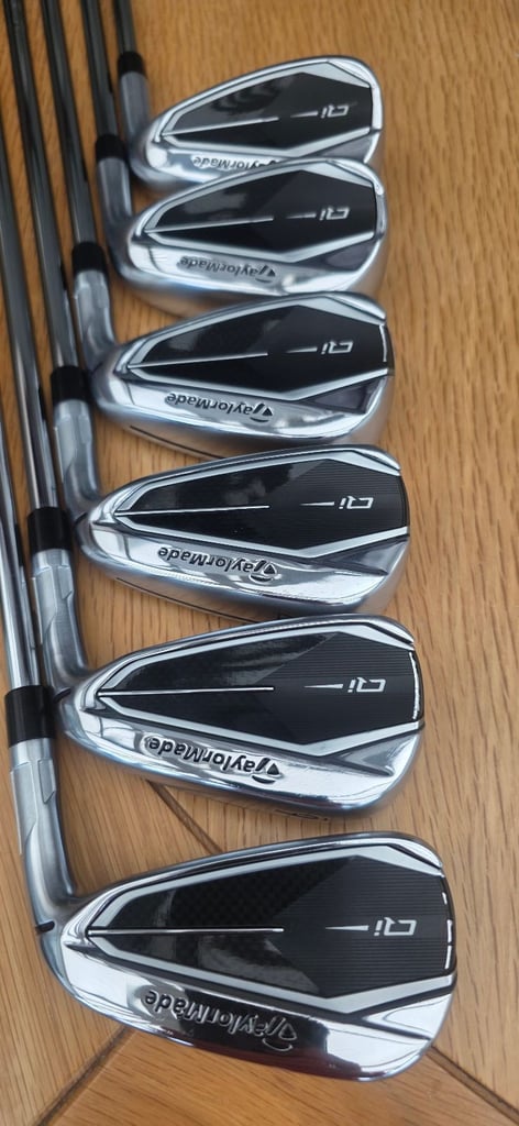 Taylormade qi10 irons 5-PW 