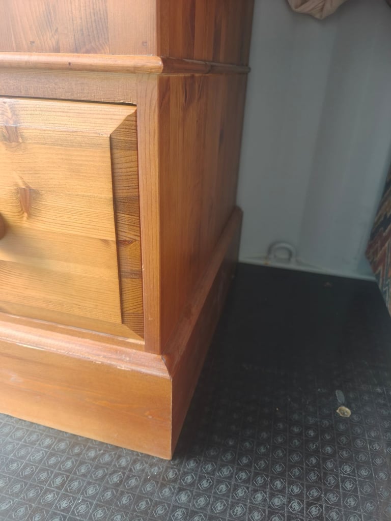 Free-standing Pine Wardrobe 