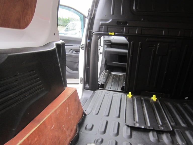 2020 Peugeot Partner 1000 1.5 BlueHDi 100 Asphalt Van PANEL VAN Diesel Manual