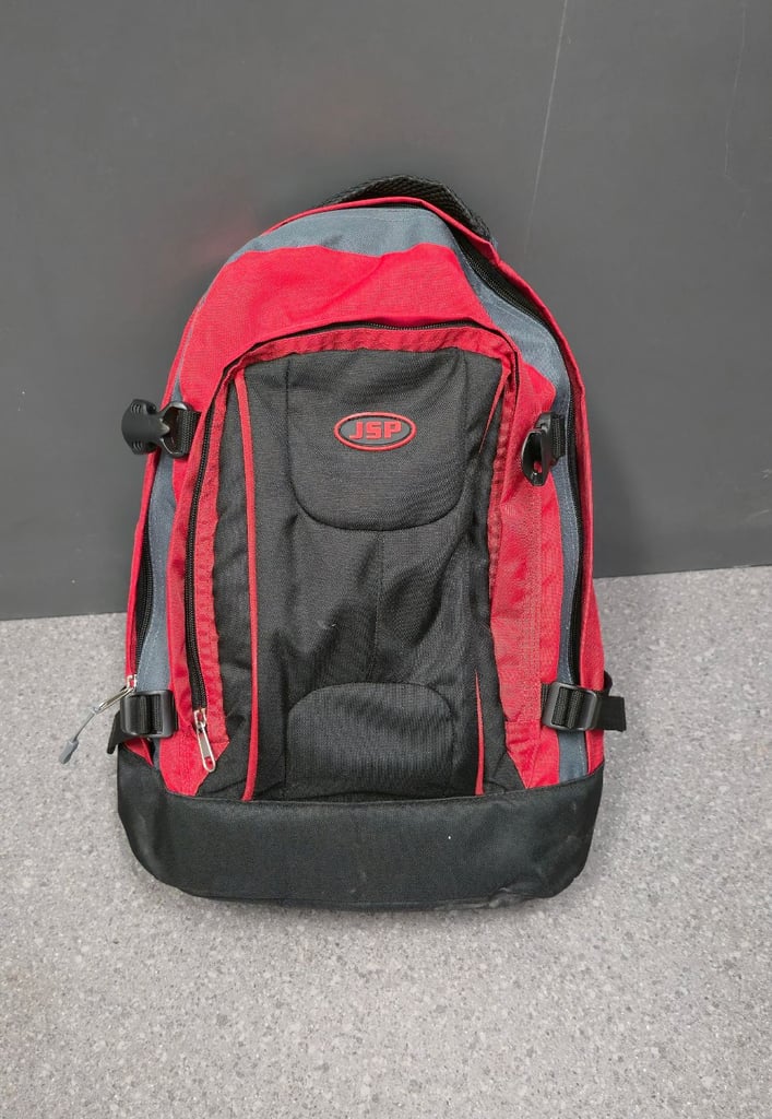 JSP FAR0201E Full Body Safety Harness + Rucksack (Worn Once)