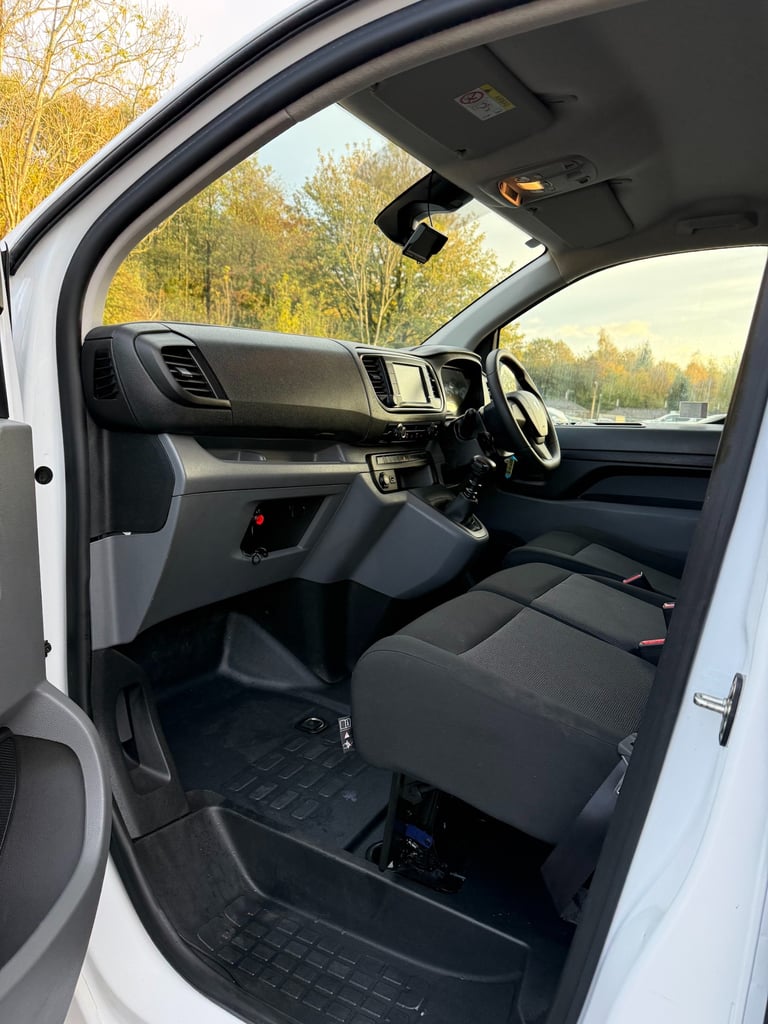 2022 Peugeot Expert 1000 1.5 BlueHDi 100 Professional Premium Van, Euro 6 , No VAT PANEL VAN Dies...