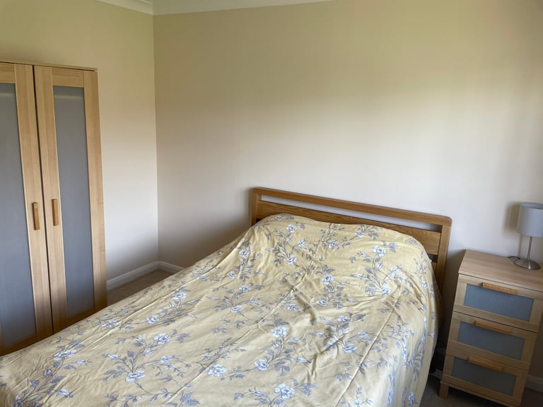 Double room close to Pitsea station 