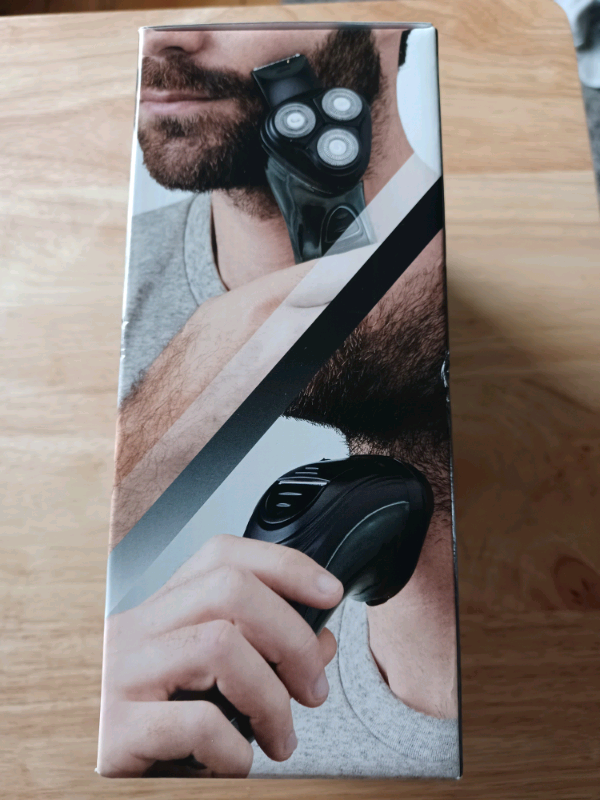 Xprt rotary electric shaver