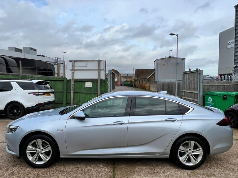 2018 Vauxhall Insignia 1.5i Turbo SRi Nav Grand Sport Euro 6 (s/s) 5dr HATCHBACK Petrol Manual