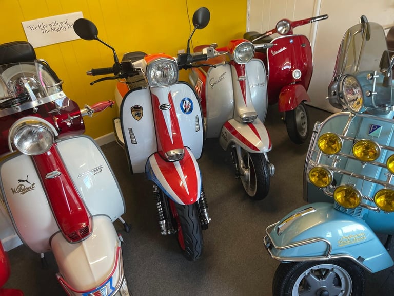 Vespa PX150 PIAGGIO 66 plate 585 mls 