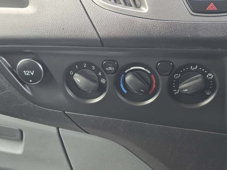 2015 Ford Transit Custom 2.2 TDCi 100ps Low Roof Van PANEL VAN Diesel Manual
