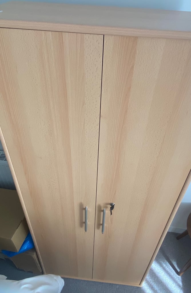 ‼️ QUICK SALE Wardrobe with key 🔑 