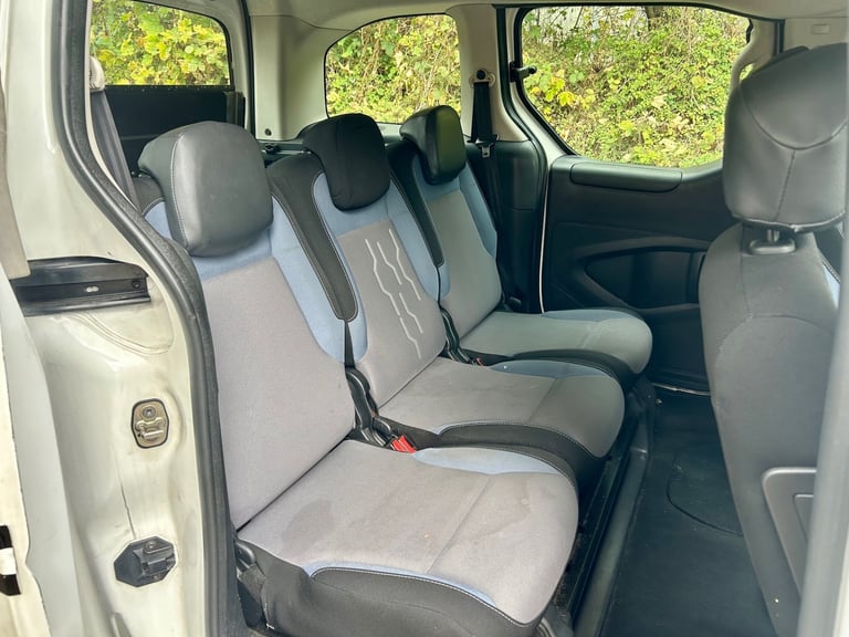 2015 Peugeot Partner Tepee 1.6 e-HDi 92 S 5dr EGC MPV Diesel Automatic