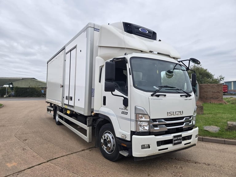 ISUZU FORWARD F135 240 13.5 TON FRIDGE / CURTAINSIDER, EURO 6, CARRIER SUPRA 550