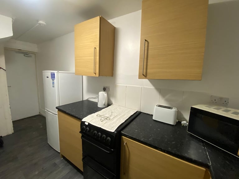 *HMO SHARED ACCOMMODATION IN SMALL HEATH*