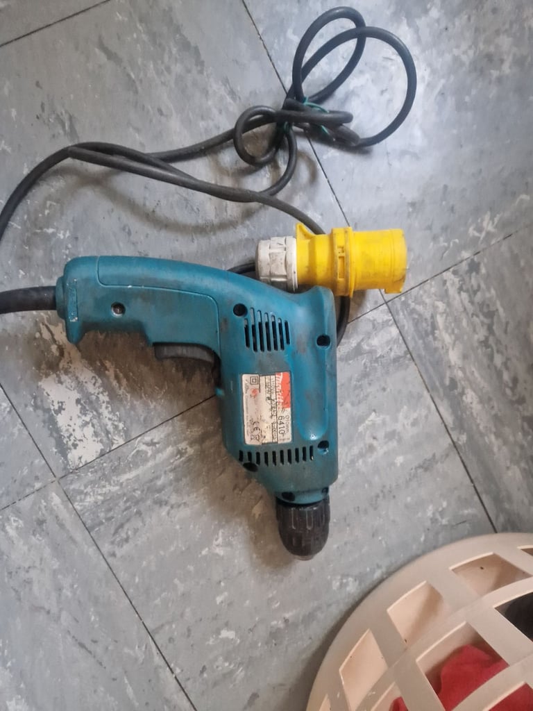 Makita 110 drill
