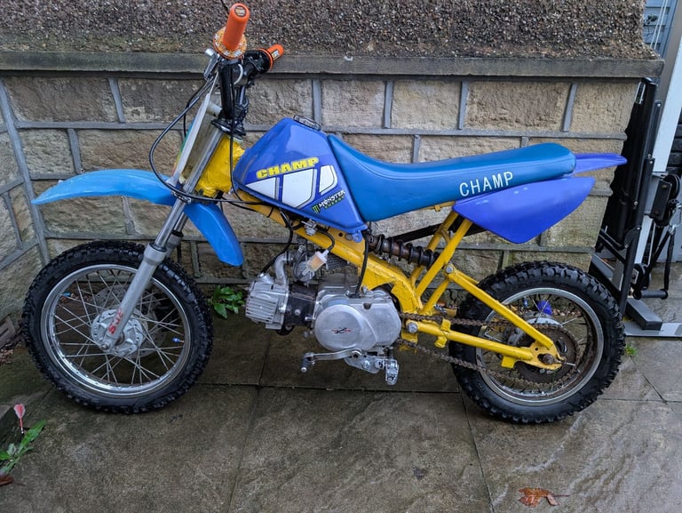 Yamaha champ big wheel pit bike with 140cc semi auto M2R engine upgrade