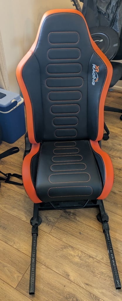 Xrocker racing seat and Logitech G920